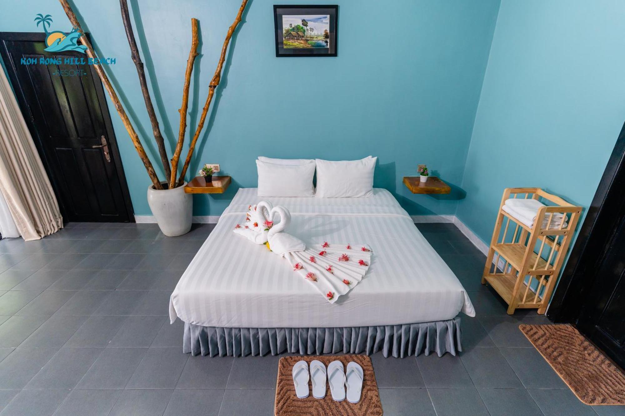 Koh Rong Hill Beach Resort Derm Tkov Village Esterno foto
