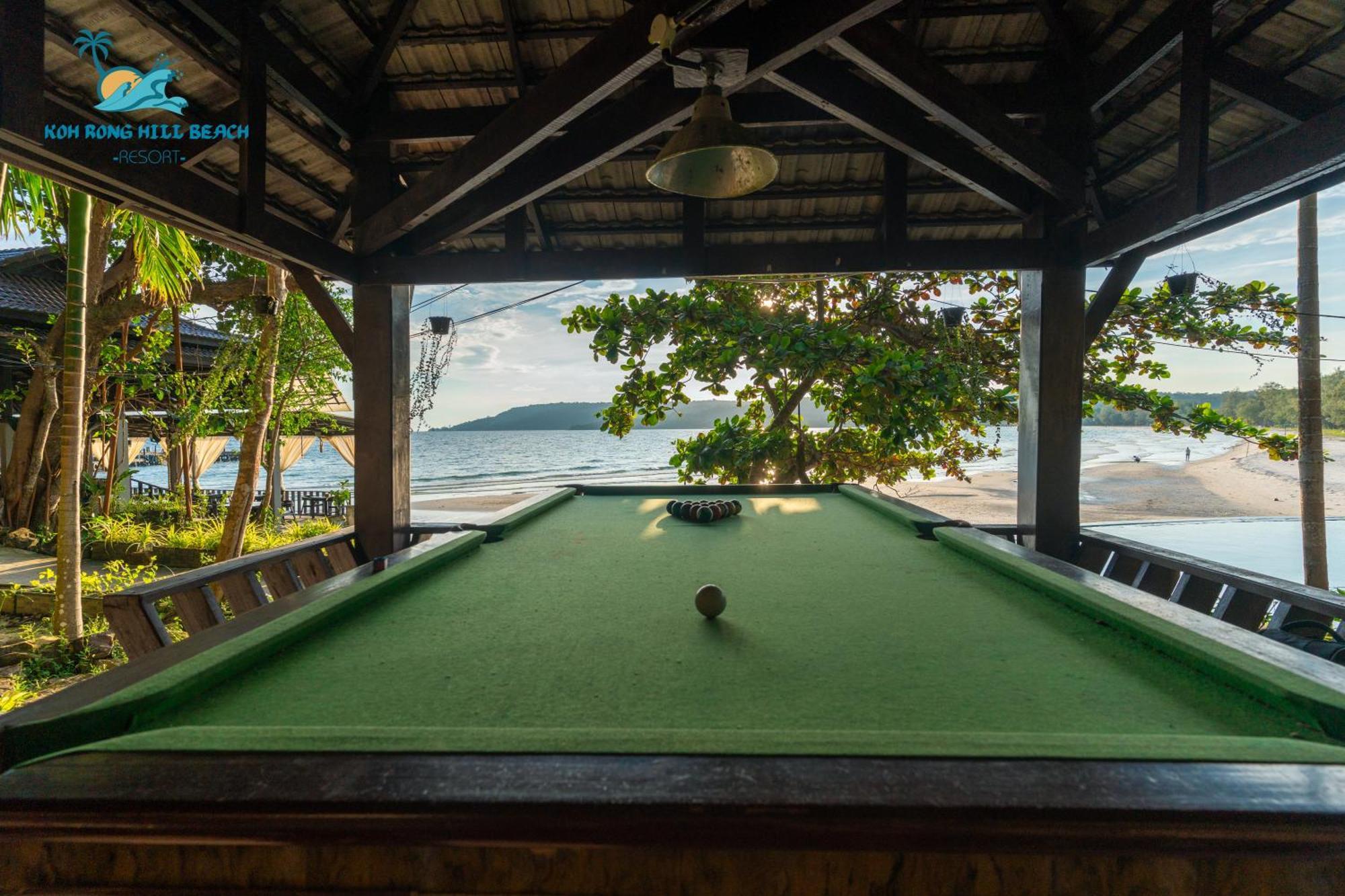 Koh Rong Hill Beach Resort Derm Tkov Village Esterno foto
